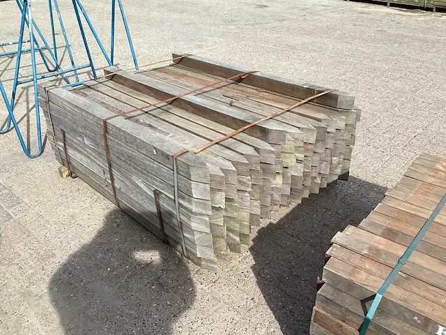 Hardhouten paal 70x70x1500mm (93x) - afbeelding 2 van  5