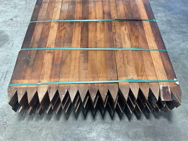 Hardhouten paal gepunt 300x6x6 cm (52x) - afbeelding 4 van  7