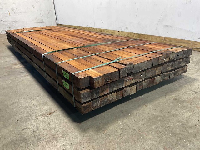 Hardhouten paal gepunt 300x6x6 cm (77x) - afbeelding 4 van  7