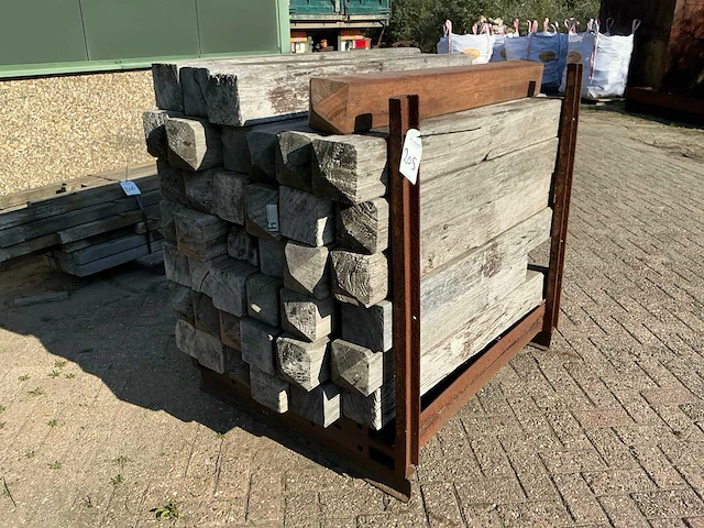 Hardhouten palen (40x) - afbeelding 1 van  5