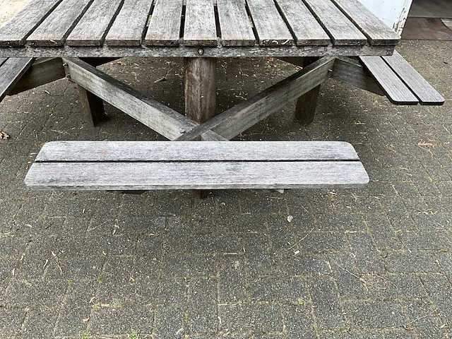 Hardhouten picknicktafel - afbeelding 2 van  7