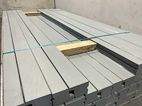 Hardhouten raamprofiel rox grijs gegrond 195x7,8x5,4 cm (50x) - afbeelding 4 van  9