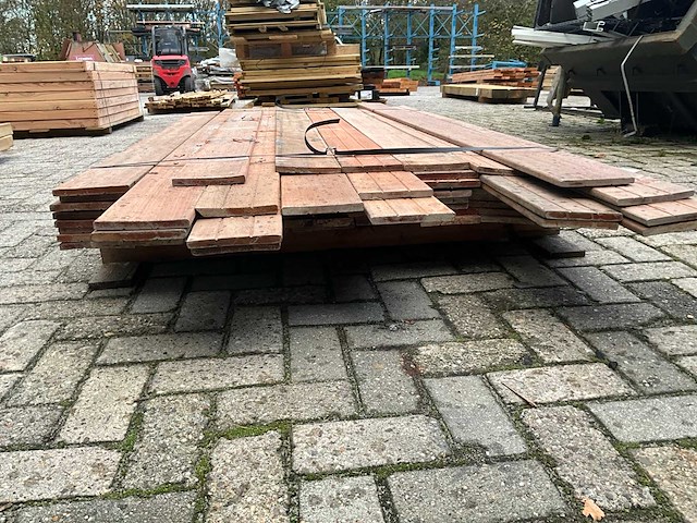 Hardhouten tuinplank - afbeelding 5 van  5