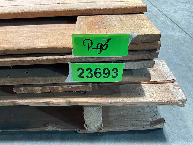 Hardhouten tuinscherm 21-planks - 180x150 cm (3x) - afbeelding 2 van  2