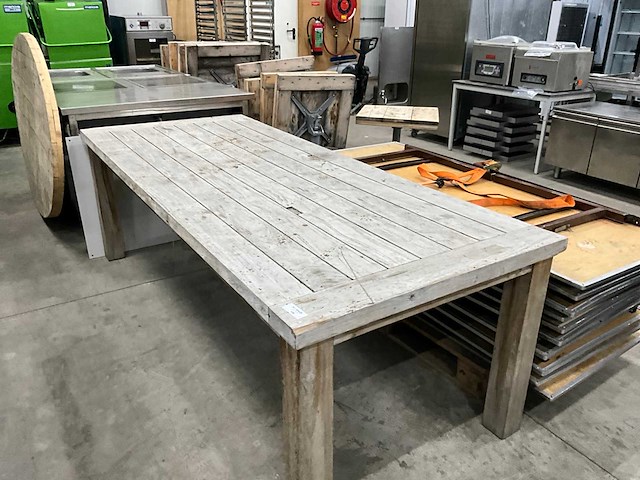 Hardhouten tuintafel - afbeelding 2 van  7