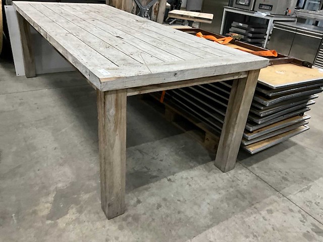 Hardhouten tuintafel - afbeelding 3 van  7