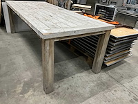 Hardhouten tuintafel - afbeelding 3 van  7