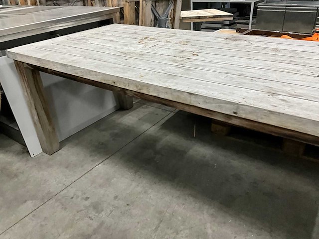 Hardhouten tuintafel - afbeelding 4 van  7