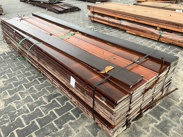 Hardhouten vlonderplank 2.7x19.5x366cm (57x) - afbeelding 1 van  7