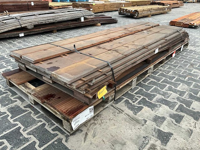 Hardhouten vlonderplank 2.7x19x274 cm (19x) - afbeelding 2 van  6