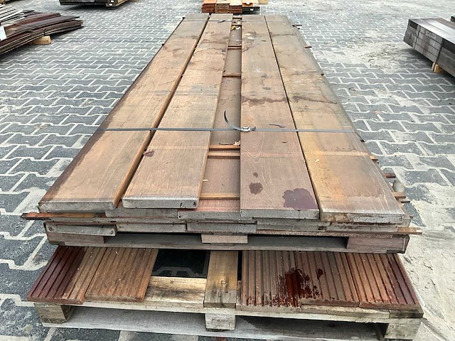Hardhouten vlonderplank 2.7x19x274 cm (19x) - afbeelding 4 van  6