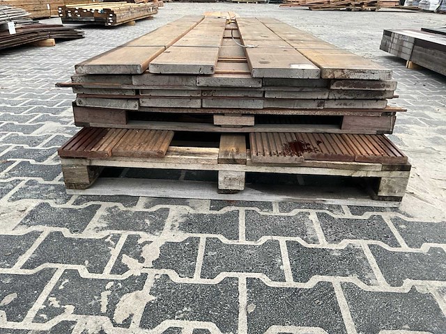 Hardhouten vlonderplank 2.7x19x274 cm (19x) - afbeelding 5 van  6
