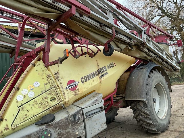 Hardi commander 4400i veldspuit - afbeelding 51 van  54