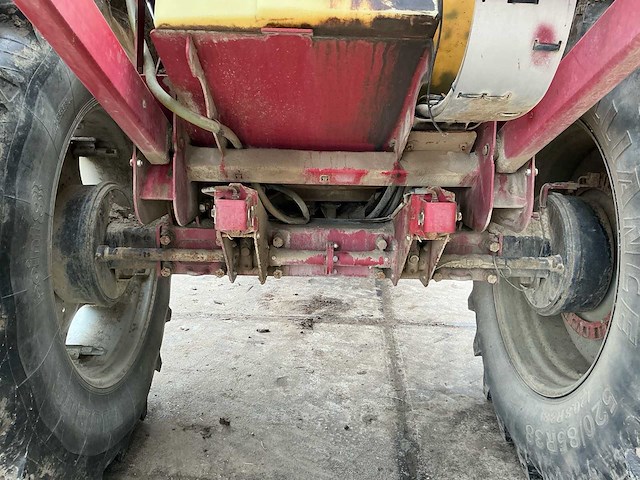 Hardi commander 4400i veldspuit - afbeelding 9 van  37