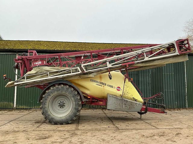 Hardi commander 4400i veldspuit - afbeelding 35 van  37