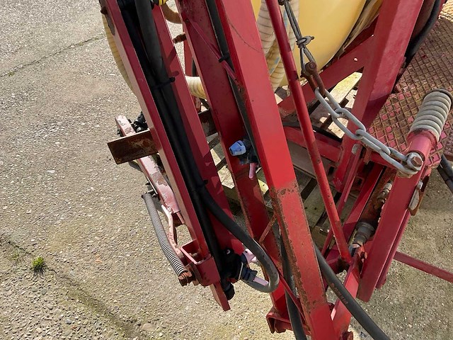 Hardi lxy600 veldspuit - afbeelding 5 van  9