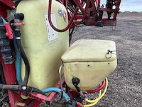 Hardi lzy800 gedragen veldspuit met fronttank - afbeelding 11 van  26