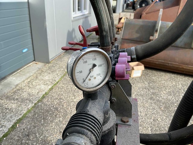 Hardi nk600 veldspuit 3 punts gedragen 11,6 meter - afbeelding 10 van  11