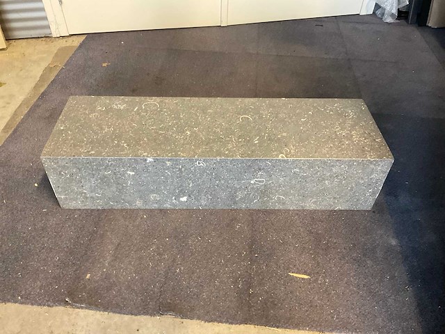 Hardsteen onderbouw - afbeelding 1 van  1