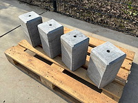 Hardsteen sokkel 18x18x33cm 4-zijdig facet (4x) - afbeelding 2 van  4