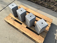 Hardsteen sokkel 18x18x33cm 4-zijdig facet (4x) - afbeelding 3 van  7