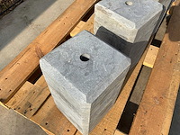 Hardsteen sokkel 18x18x33cm 4-zijdig facet (4x) - afbeelding 6 van  7