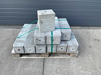 Hardsteen sokkel (19x) - afbeelding 1 van  4