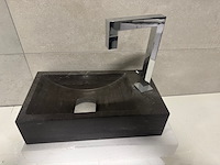 Hardstenen fontein 40x22,3x10 cm + kraan wb - afbeelding 2 van  4