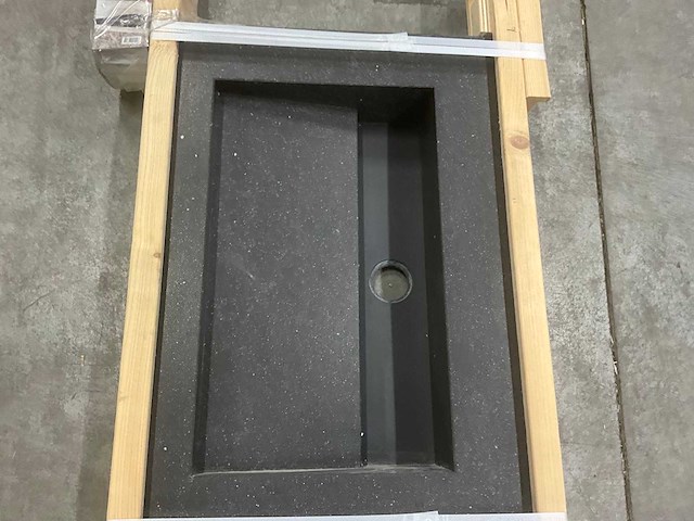 Hardstenen wastafel 81 cm - afbeelding 4 van  7