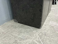 Hardstenen zuil 30x30x105 cm (2x) - afbeelding 3 van  4