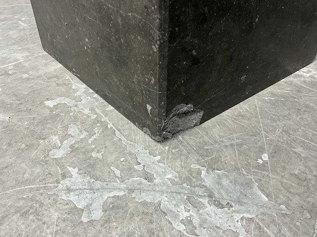 Hardstenen zuil 30x30x105 cm (2x) - afbeelding 6 van  6