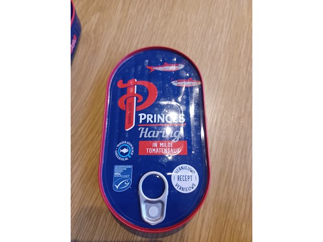 Haring in milde tomatensaus tht 04-01-2026 170 gram aantal 3 blikken. - afbeelding 1 van  3