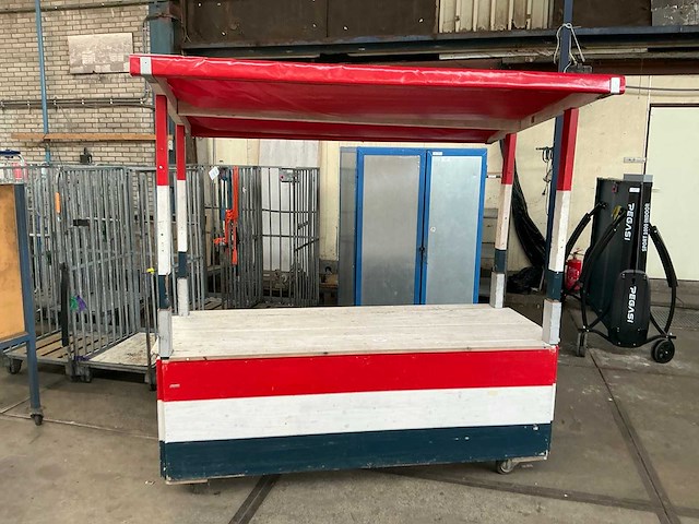 Haringkar marktkraam - afbeelding 3 van  5