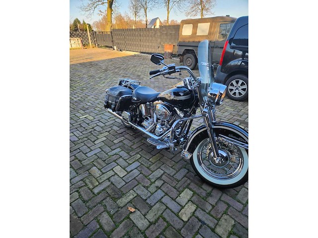 Harley davidson - 88 flstci heritage softtail - afbeelding 3 van  16