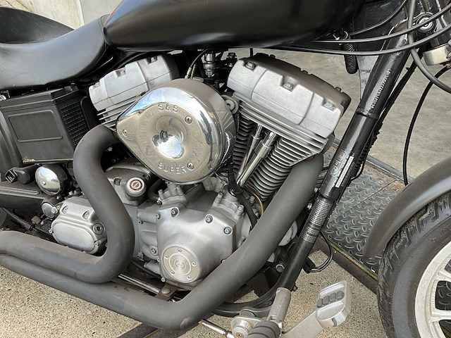 Harley davidson - fxd - dyna super motorfiets - afbeelding 8 van  23
