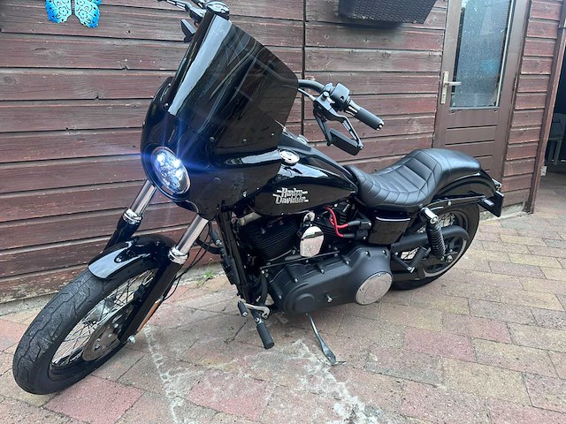 Harley davidson chopper 103 fxdbpdyn.str.bob motorfiets - afbeelding 1 van  18