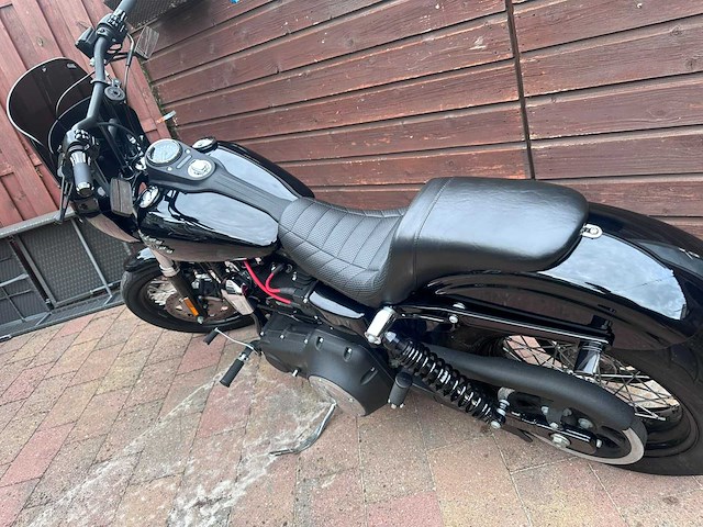 Harley davidson chopper 103 fxdbpdyn.str.bob motorfiets - afbeelding 10 van  18