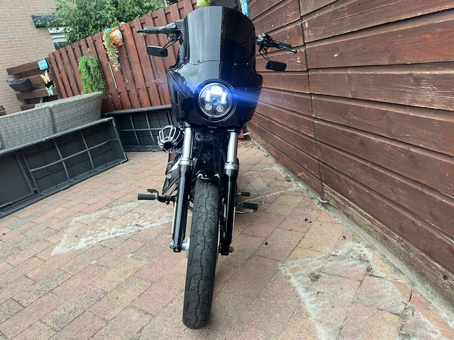 Harley davidson chopper 103 fxdbpdyn.str.bob motorfiets - afbeelding 12 van  18