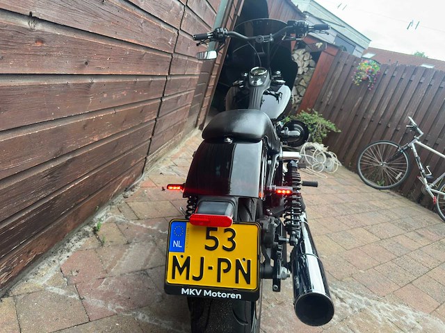 Harley davidson chopper 103 fxdbpdyn.str.bob motorfiets - afbeelding 17 van  18