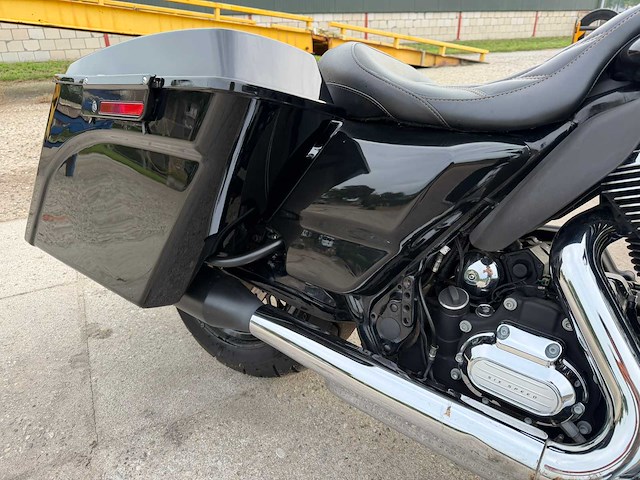 Harley davidson road glide ultra 2013 motorfiets - afbeelding 21 van  22