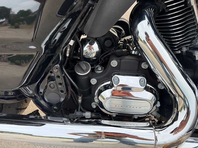 Harley davidson road glide ultra 2013 motorfiets - afbeelding 22 van  24