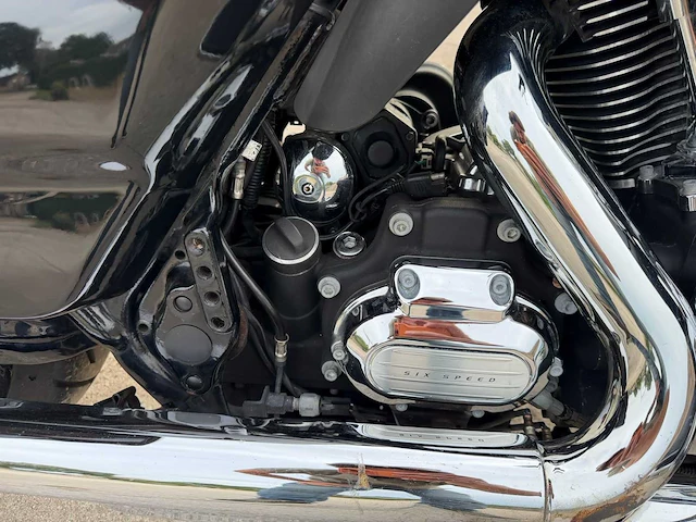 Harley davidson road glide ultra 2013 motorfiets - afbeelding 13 van  24