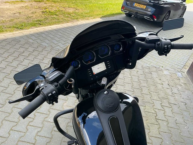 Harley davidson tour 103 flhx street gl. motorfiets - afbeelding 11 van  12