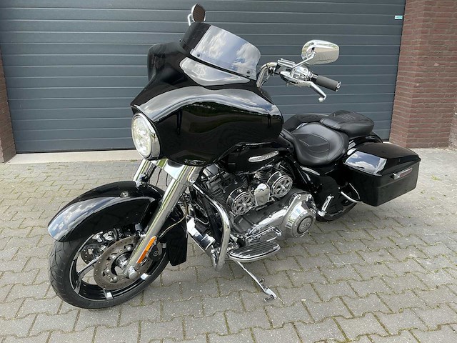 Harley davidson tour 110 flhxse street gl cvo motorfiets - afbeelding 1 van  16