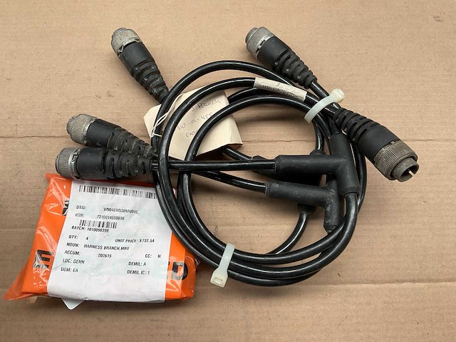 Harness branch (4x) - afbeelding 1 van  5