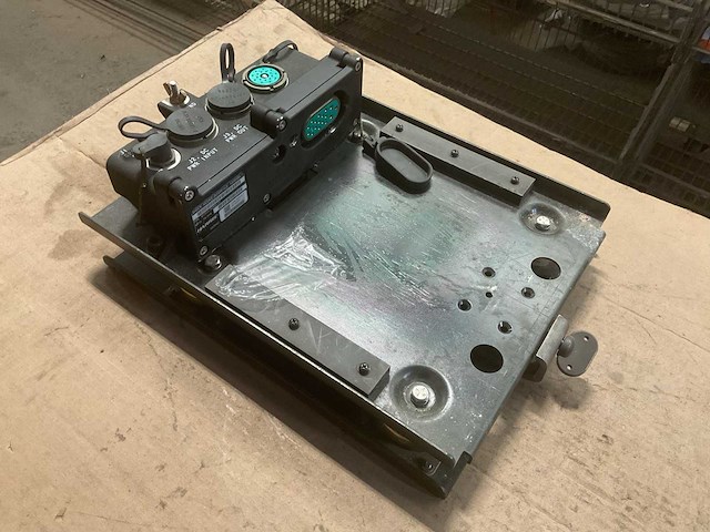 Harris electrical mounting base - afbeelding 3 van  6