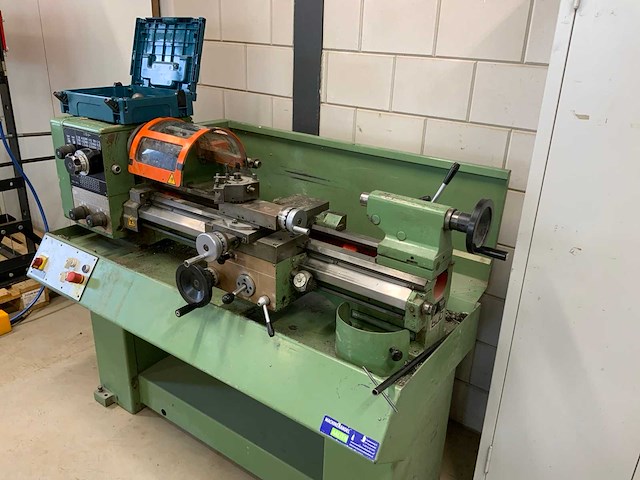 Harrison m250 draaibank - afbeelding 2 van  13