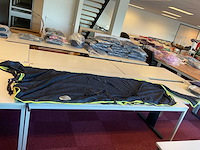 Harry’s horse vliegendek - afbeelding 1 van  4