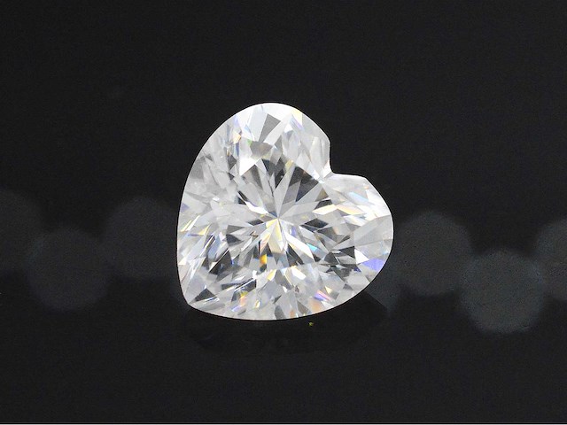 Hart vorm briljant van 2.00 carat (gecertificeerd) - afbeelding 2 van  2