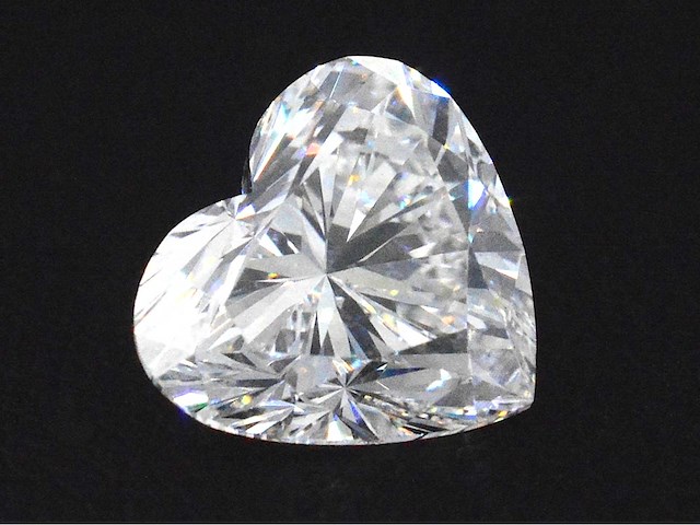 Hart vorm geslepen diamant circa 5.00 carat gecertificeerd - afbeelding 1 van  3